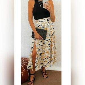 ZARA Daisy Print Midi Skirt with Slit